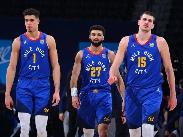 东体：省超想持续火爆应提高技战术、制度联赛化、培养年轻人（东体：省超要持续走红，须提升技战术、推进联赛化管理并加大年轻球员培养）