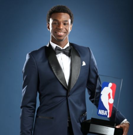 梅西没想到，C罗确认退役时间半月多，就做出与贝克汉姆一样选择（梅西没料到，C罗确认退役时间半月后竟做出与贝克汉姆相同的选择）