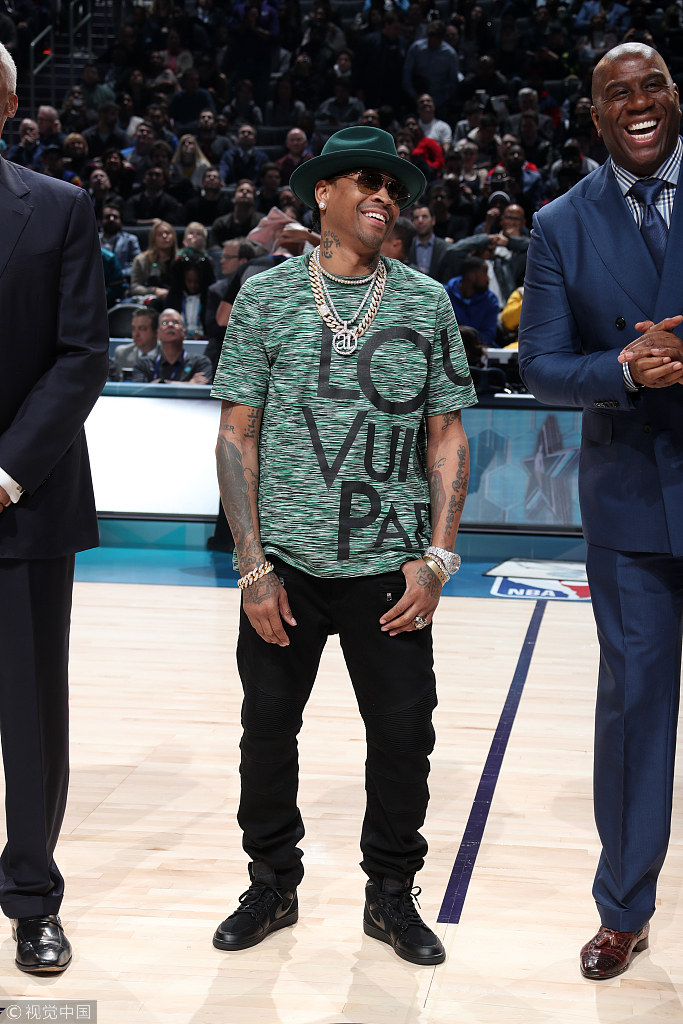 布达佩斯Major：枪法碾压！绿龙13-8战胜液体取开门红（布达佩斯Major：绿龙火力压制，13-8力克液体迎来开门红）