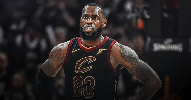 2280万买的恩里克砸手里？斯基拉：国米正找寻邓弗里斯的替补（花2280万买来难用？斯基拉：国米正物色邓弗里斯替身）