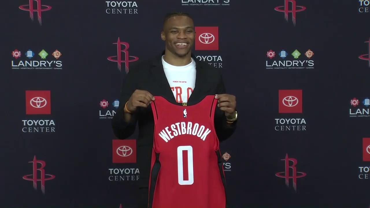 日本足协官方：铃木彩艳因伤缺席本月名单，野泽大志替补入选（日本足协通报：铃木彩艳因伤无缘本月名单，野泽大志递补入选）