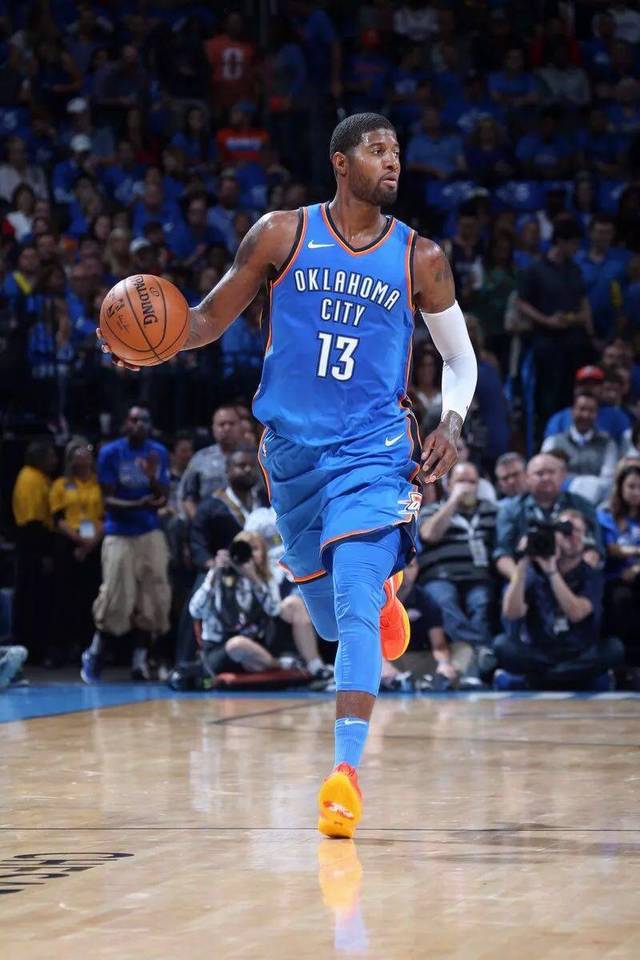 深圳队外援状态火热（深圳队外援火力全开）