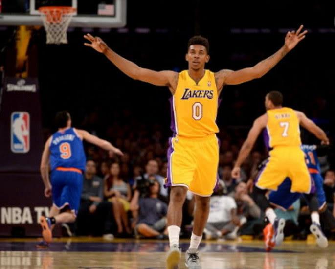 亨利赛后总结：谈阿森纳实力&前景，以及拜仁本场的问题（亨利赛后点评：解析阿森纳实力与前景，点出拜仁此战问题）