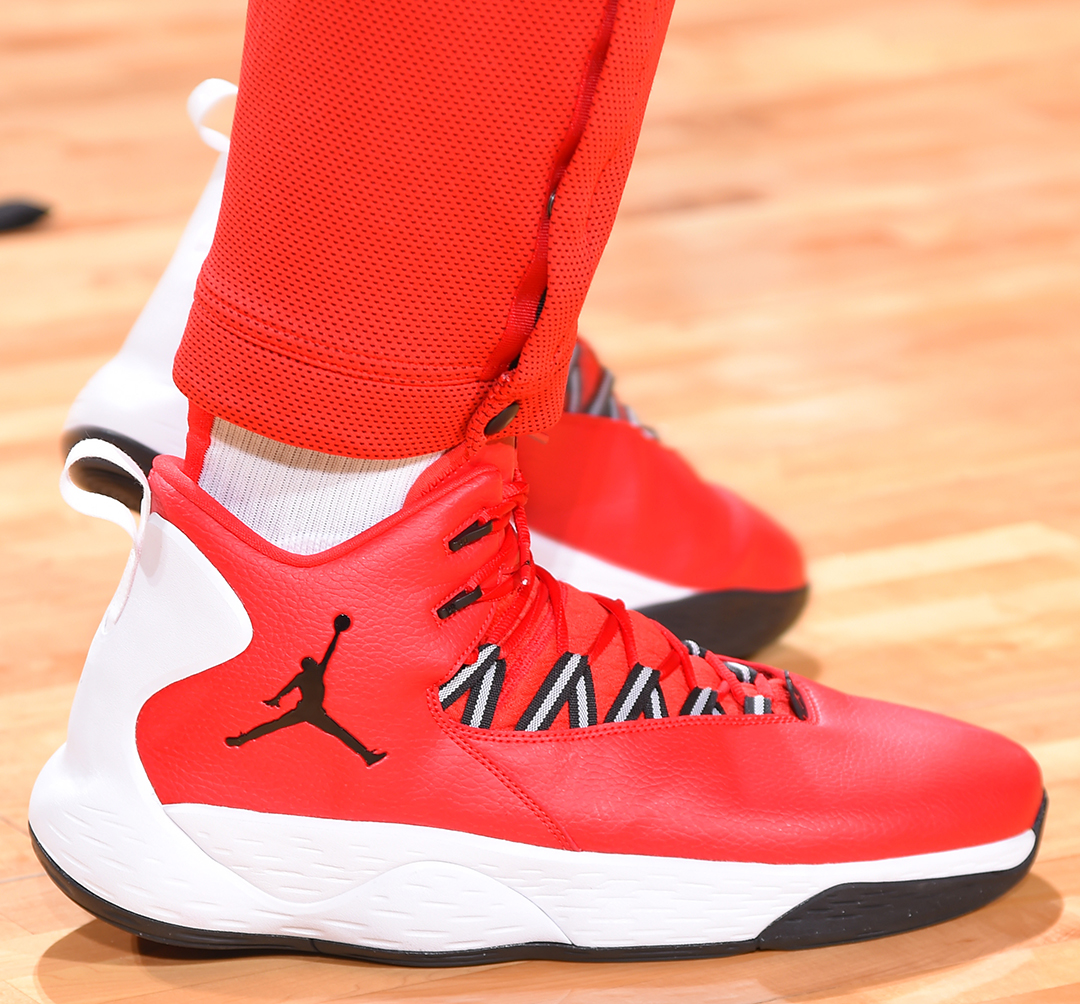 何宇鹏：在国安踢球真的很幸福；法比奥实至名归的金靴太帅啦（何宇鹏：为国安效力倍感幸福，法比奥金靴名副其实又帅气）